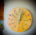 Daisy Clock
