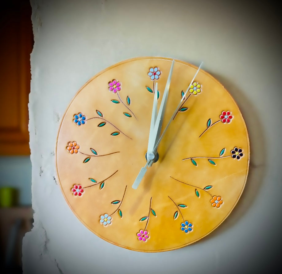 Daisy Clock