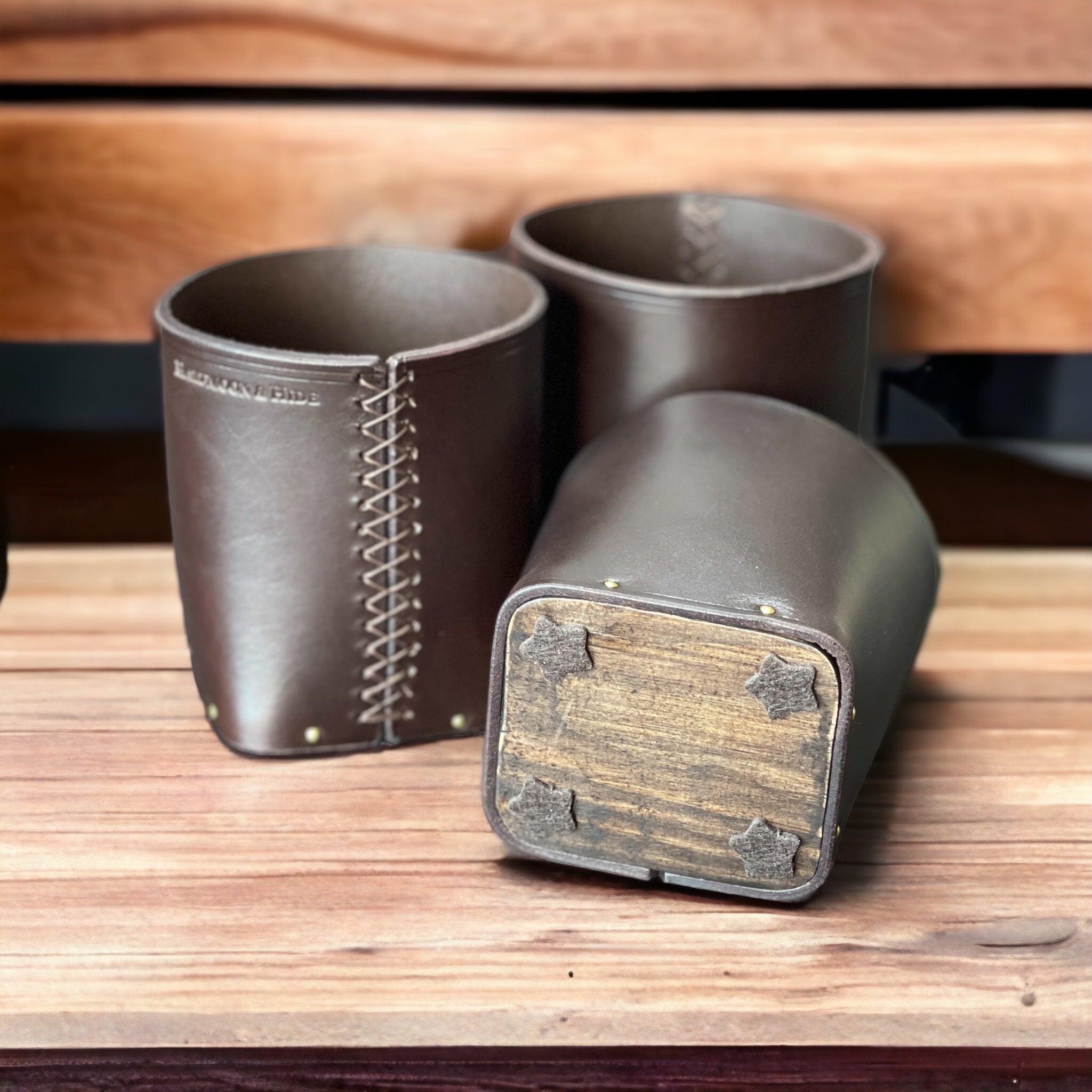 The little leather pot