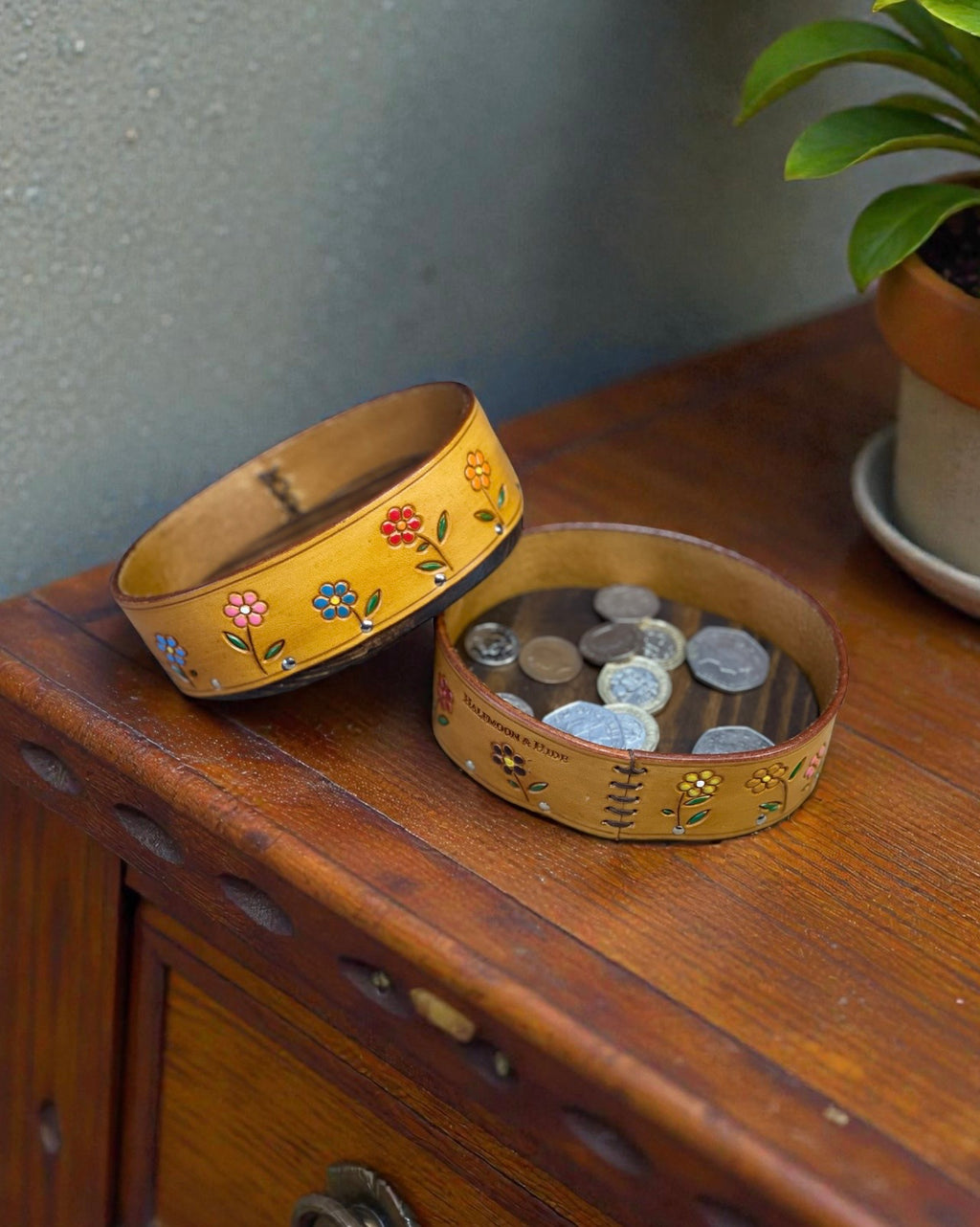 The Daisy Trinket tray