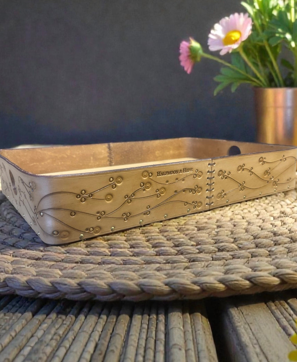 The Flower Orb tray