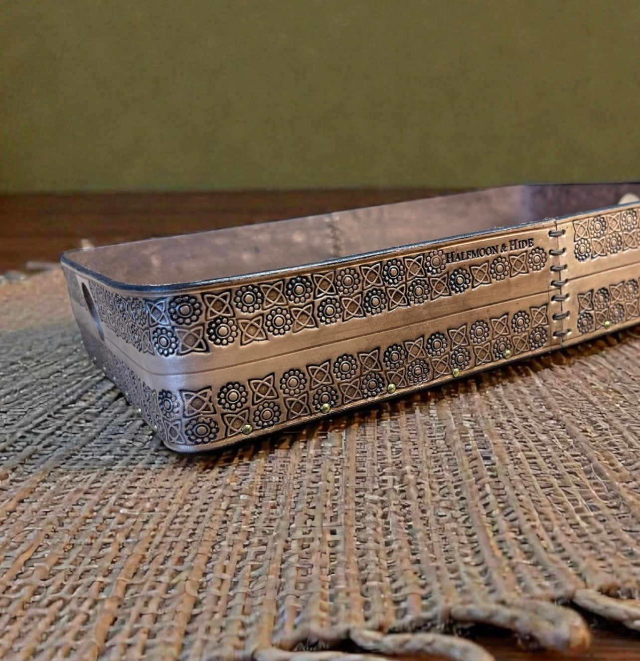 The Retro tray