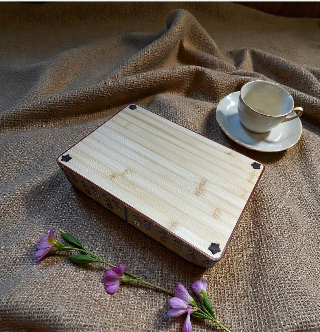 The Flower Orb tray