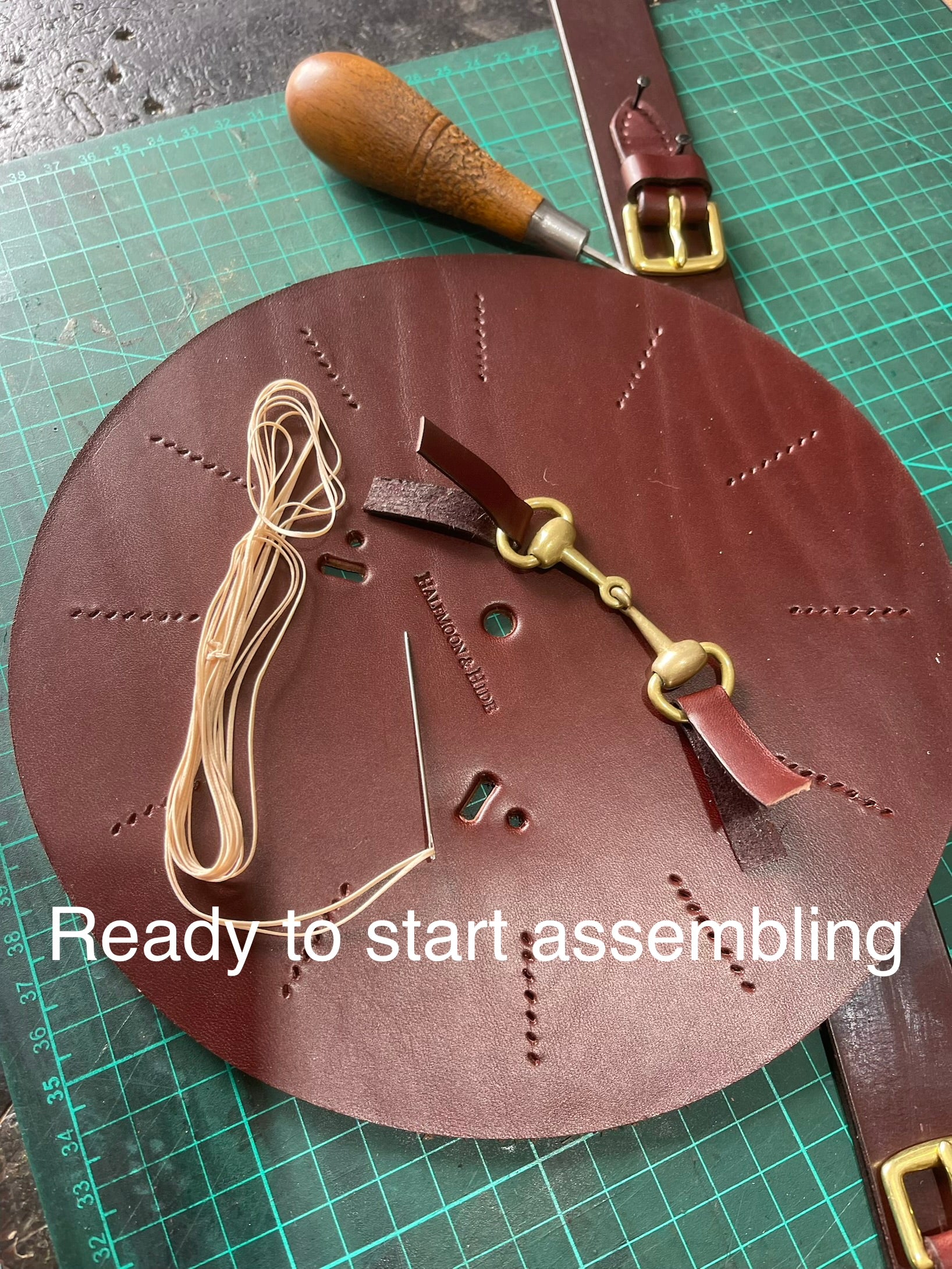 Leather Snaffle Port Hole Clock