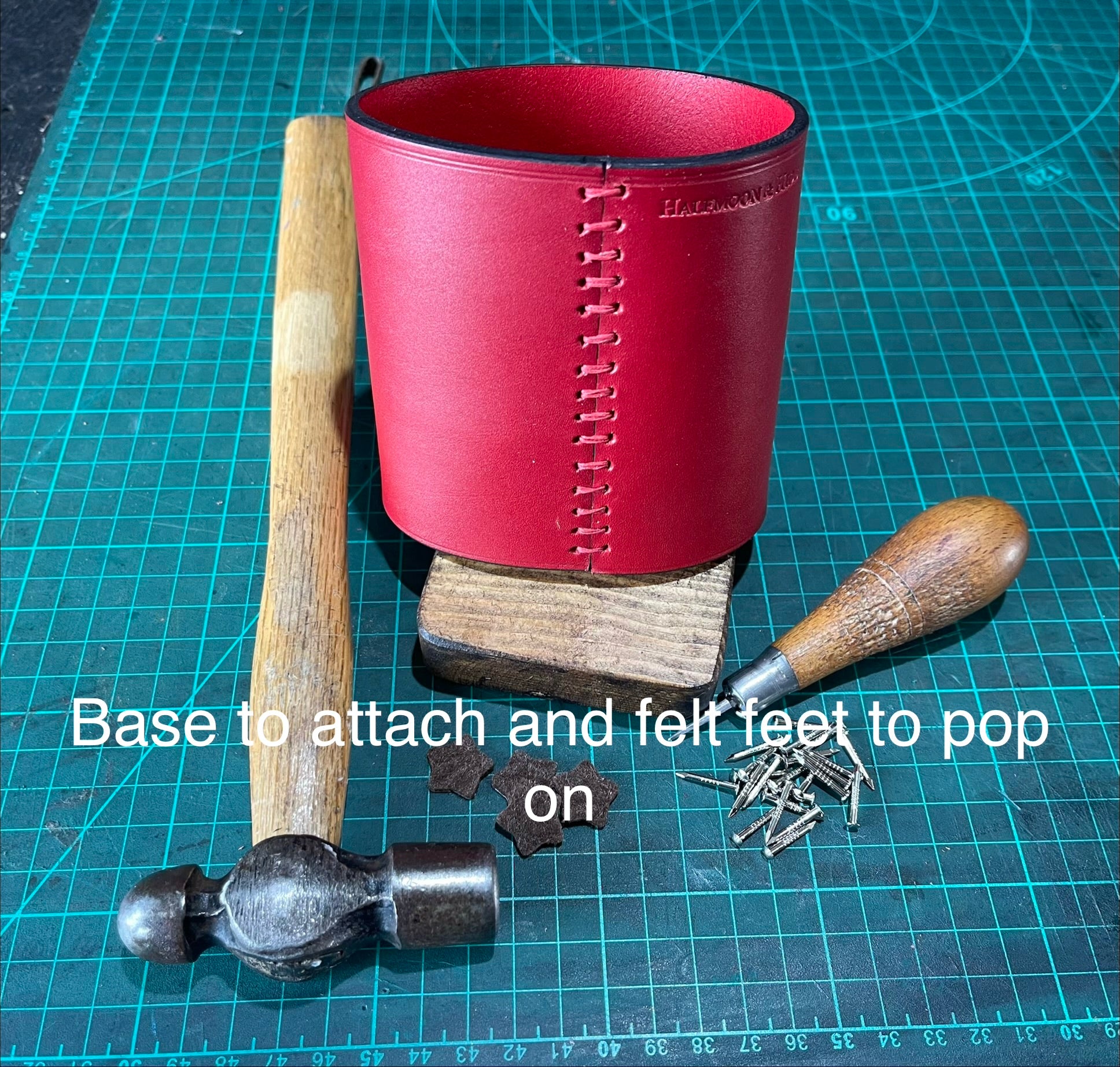 The little leather pot